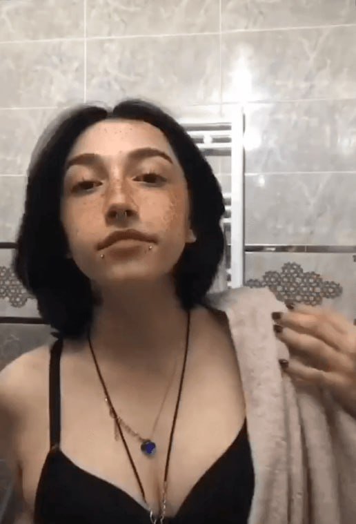 Snapchat Kaşarı Emo Hatun