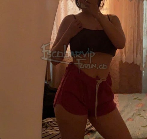 Etli Amcıklı Büşra